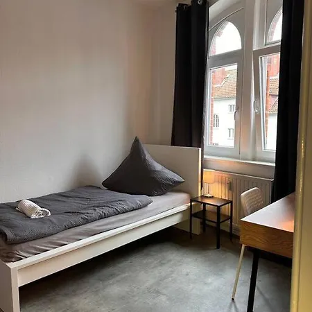 Apartment Congress /stadtpark *